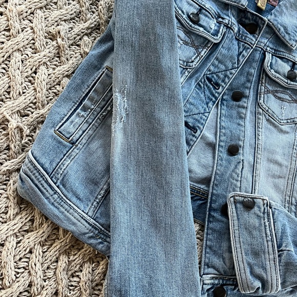 Abercrombie & Fitch Vintage Distressed Light Blue Short Denim Jacket Trucker Med - Picture 9 of 14